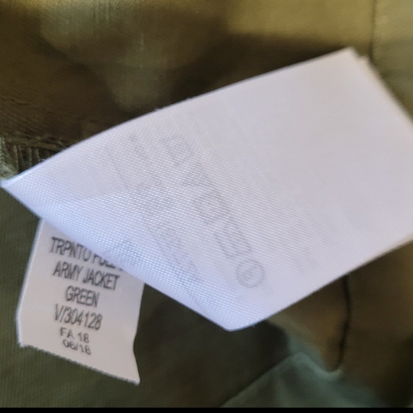 NWT GAP  womens SZ 6 A Line at the knee skirt with front pockets, tie belt, zip - Picture 6 of 10